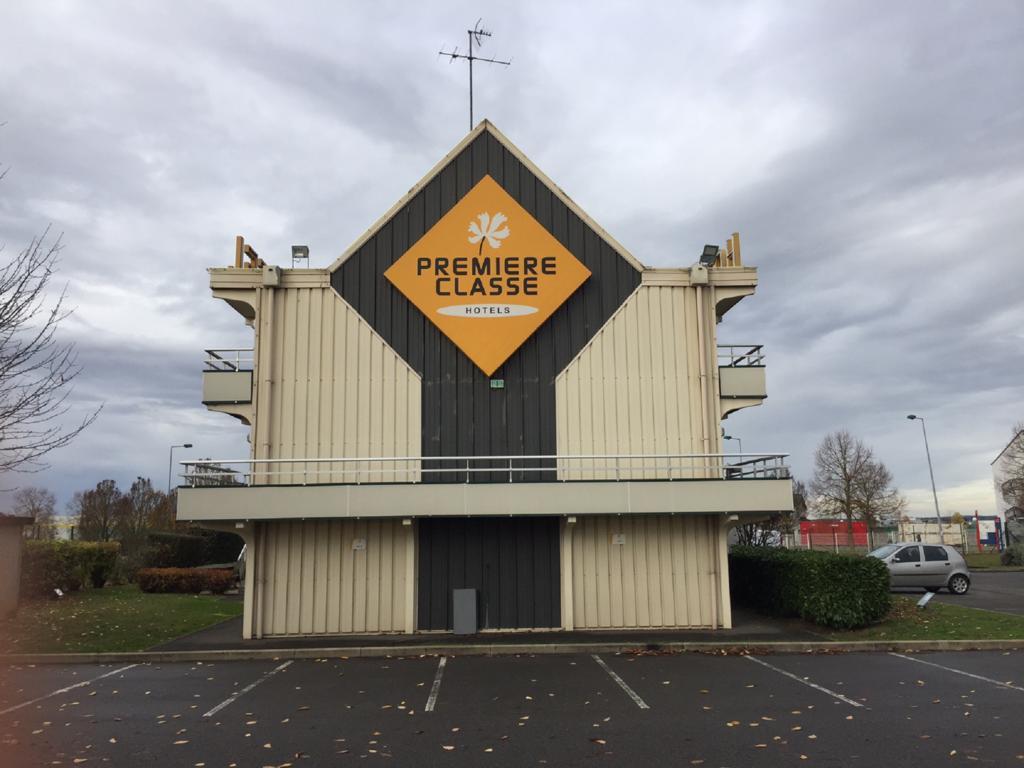 Premiere Classe Bourges Exterior photo